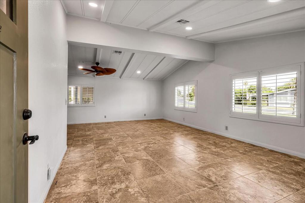 Suncrest Country Clb - Manufactured In Park