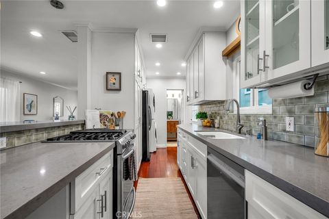 Tiny photo for 1613 Armour Lane, Redondo Beach, CA 90278 (MLS # SB25191760)