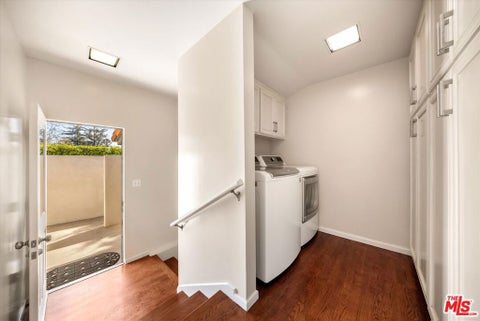 Tiny photo for 115 Coronada Circle, Santa Barbara, CA 93108 (MLS # 26998087)