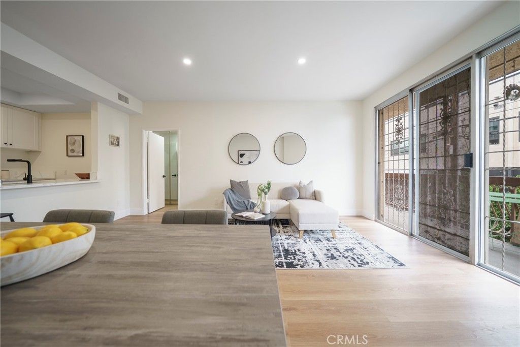 Photo of 104 S Hayworth Avenue #204, Los Angeles, CA 90048 (MLS # PW25234784)