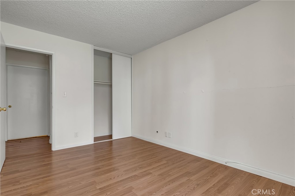 Town & Country Condos (811) - Residential