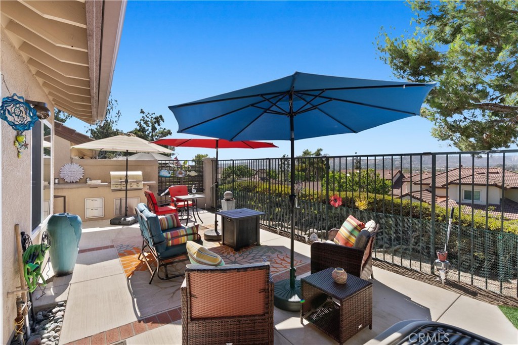 27605 Paseo Alondra