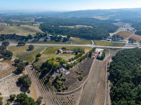 Tiny photo for 3750 W Highway 46, Templeton, CA 93465 (MLS # NS25272502)