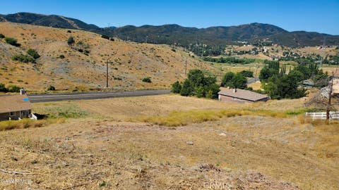 Photo of 0 Mccloud Drive, Lake Elizabeth, CA 93532 (MLS # SR26174340)
