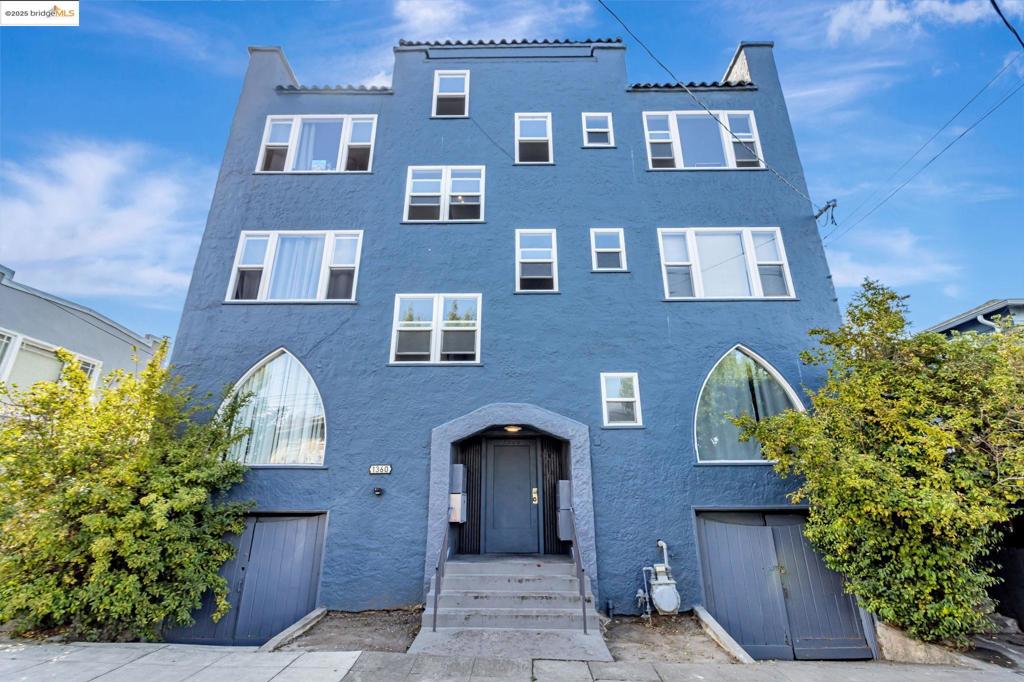 Well Maintained Centrally located "Walk up" apartment house. 3 Vacant units available including the Penthouse with panoramic views! Close to everything Berkeley. Improvements include new roof, new windows, new paint, new boiler system, new water heater, new flooring, up dated electrical, remodel all units all work completed between 2022 & 2024. Building includes a mix of 1 bedroom and studio apartments except penthouse which is a 2 bedroom.