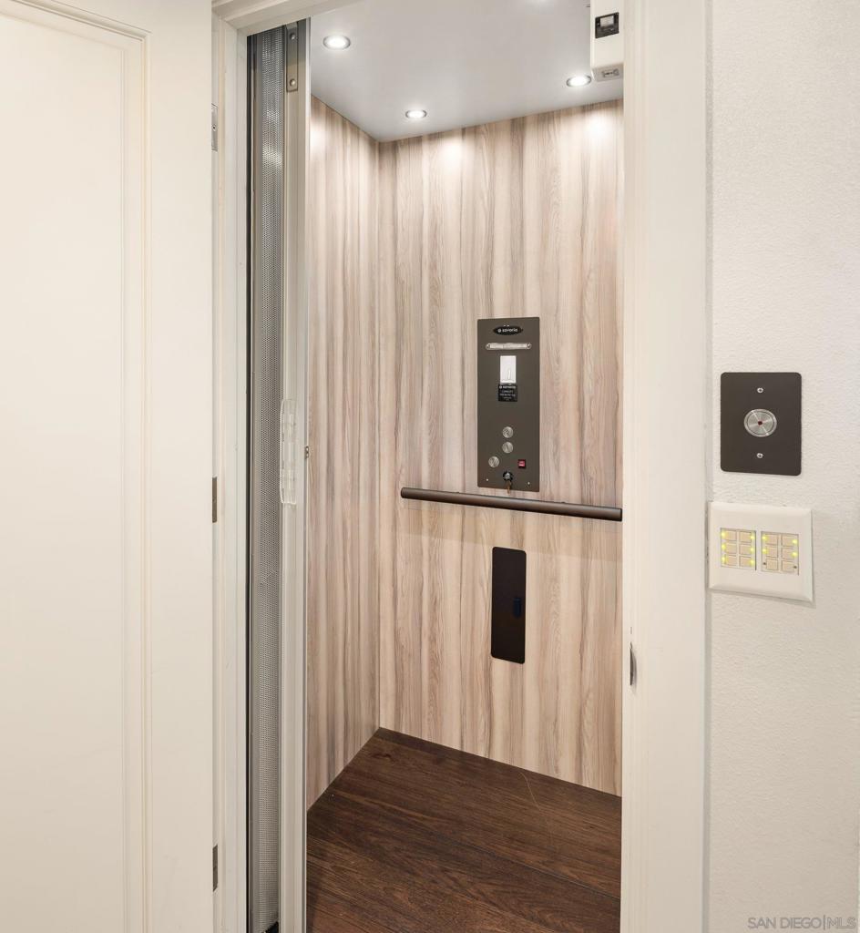 Coronado Cays - Residential