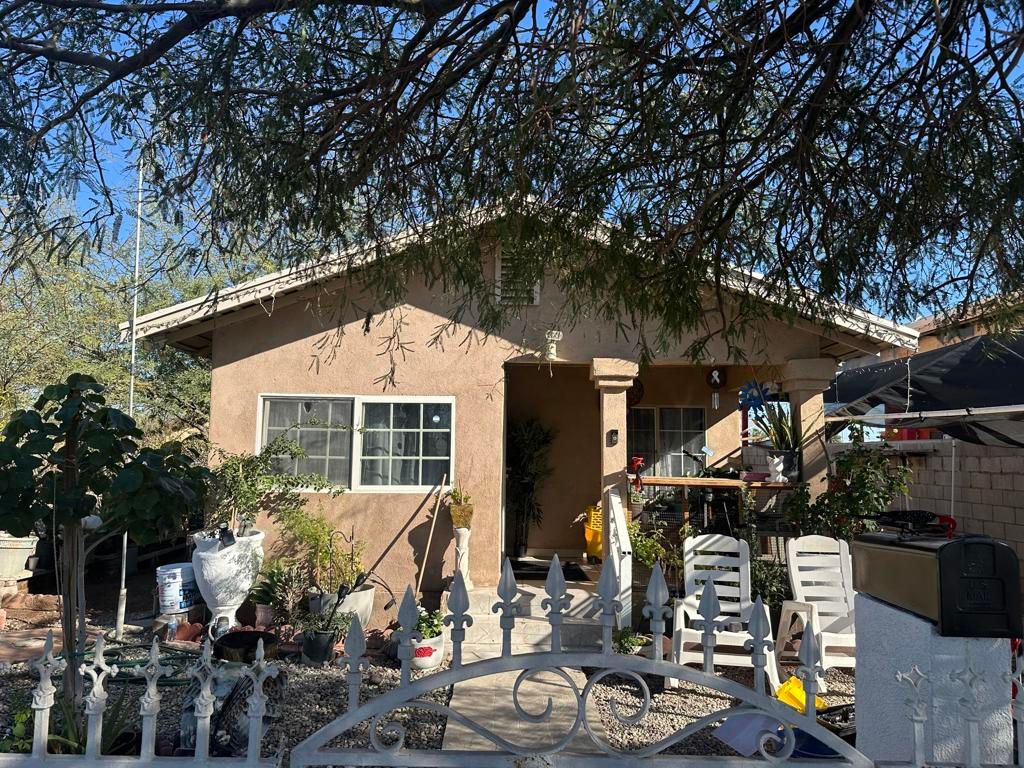 Photo of 410 W Hamilton Avenue, El Centro, CA 92243 (MLS # 219144869PS)