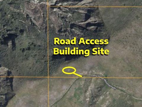 Photo of 7003 Loma Verde Mountainway, Castaic, CA 91384 (MLS # 219129338PS)