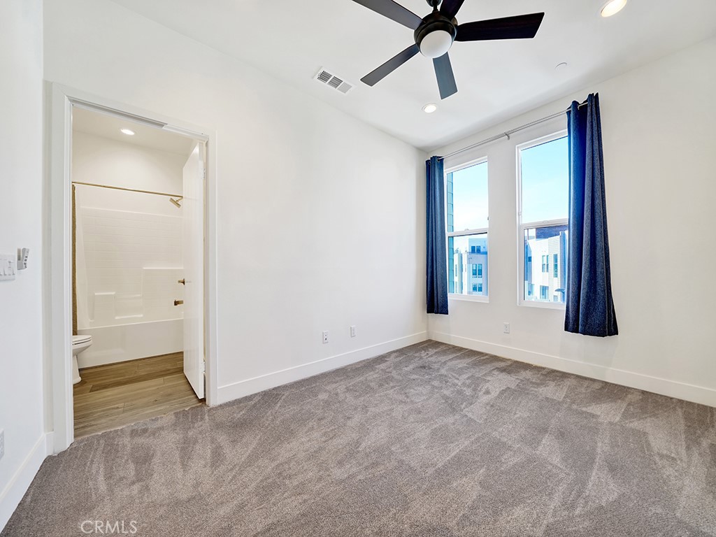 17 West - Residential