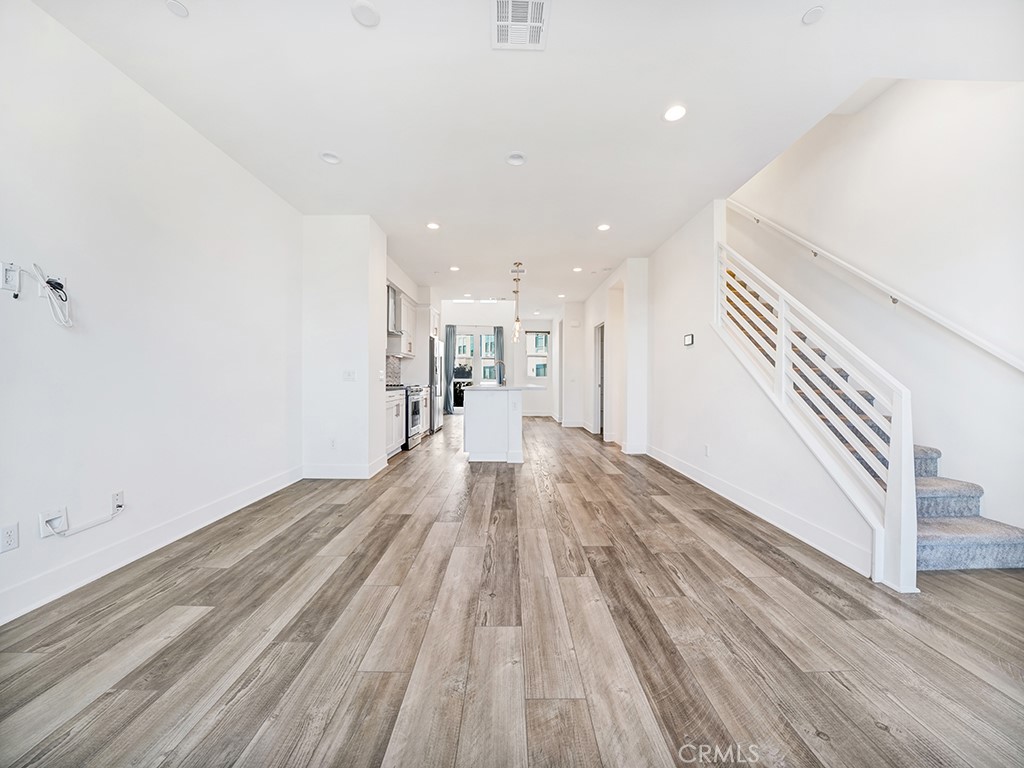 17 West - Residential