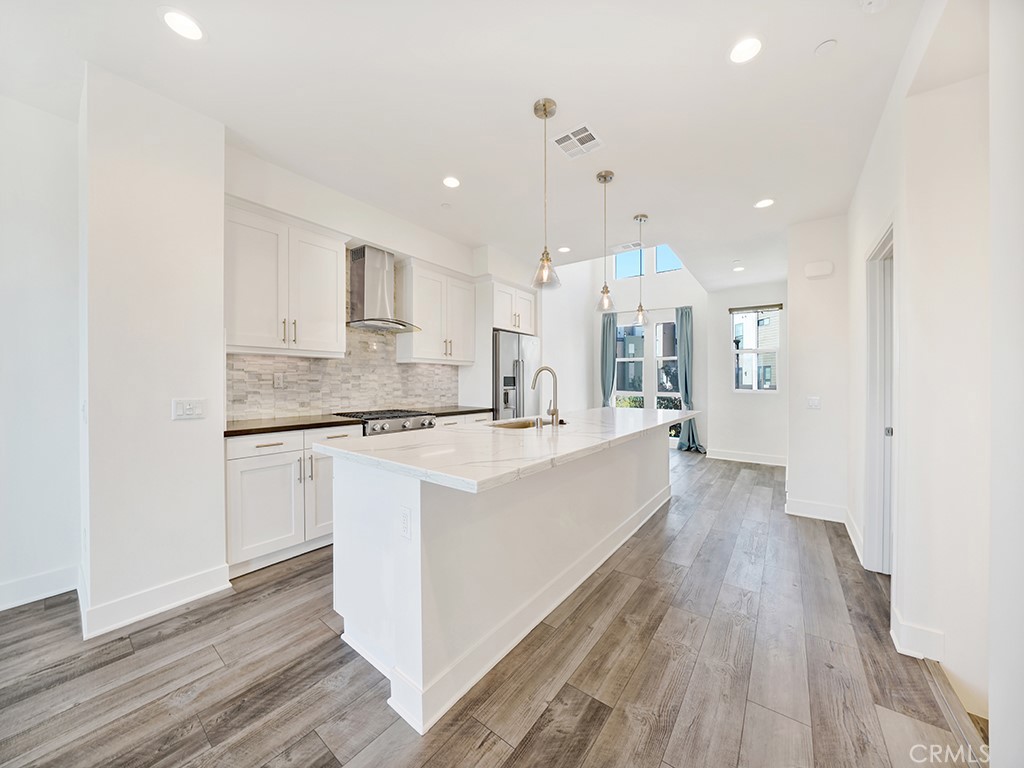 17 West - Residential