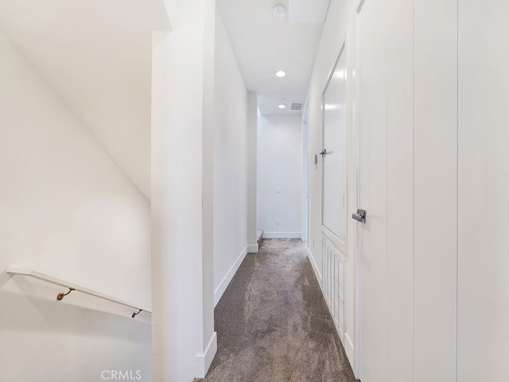 17 West - Residential