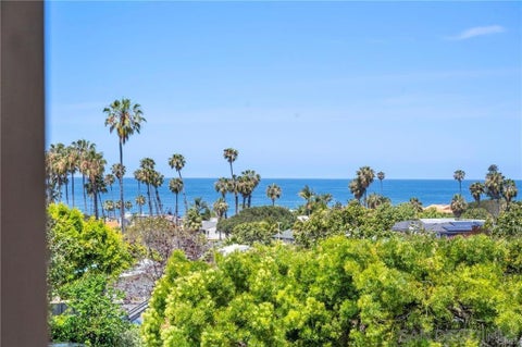 Photo of 8361 Calle Del Cielo, La Jolla, CA 92037 (MLS # 260023536SD)