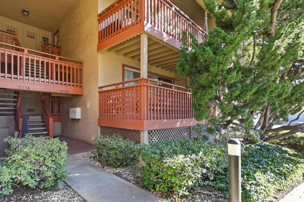 1035 Alta Mira Drive A