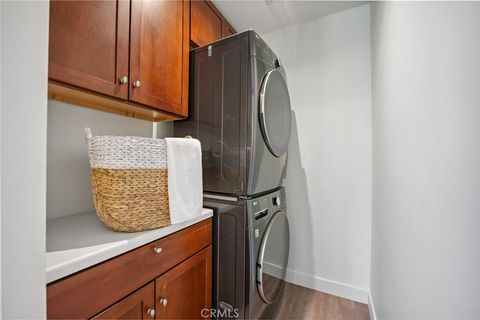 Tiny photo for 686 Diamond Street St, Laguna Beach, CA 92651 (MLS # LG26006426)