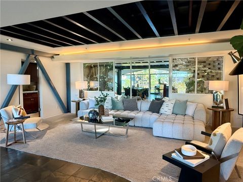 Tiny photo for 686 Diamond Street St, Laguna Beach, CA 92651 (MLS # LG26006426)