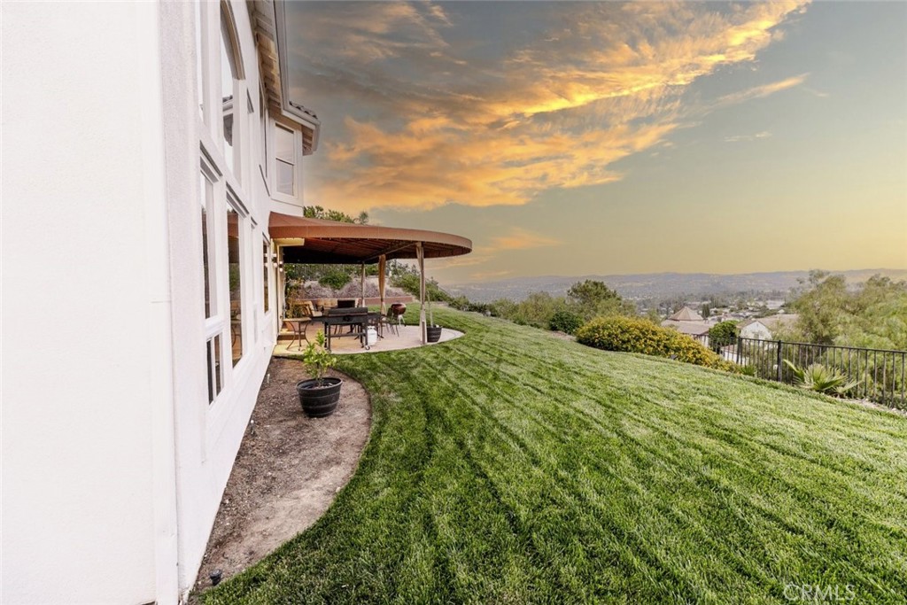 Properties 1 24736 Wooded Vista