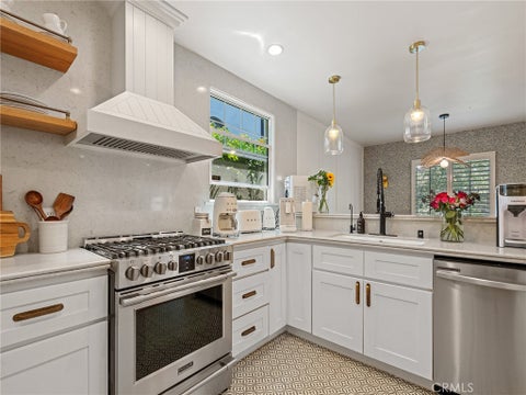 Photo of 1301 19th ST, Manhattan Beach, CA 90266 (MLS # PV26166001)