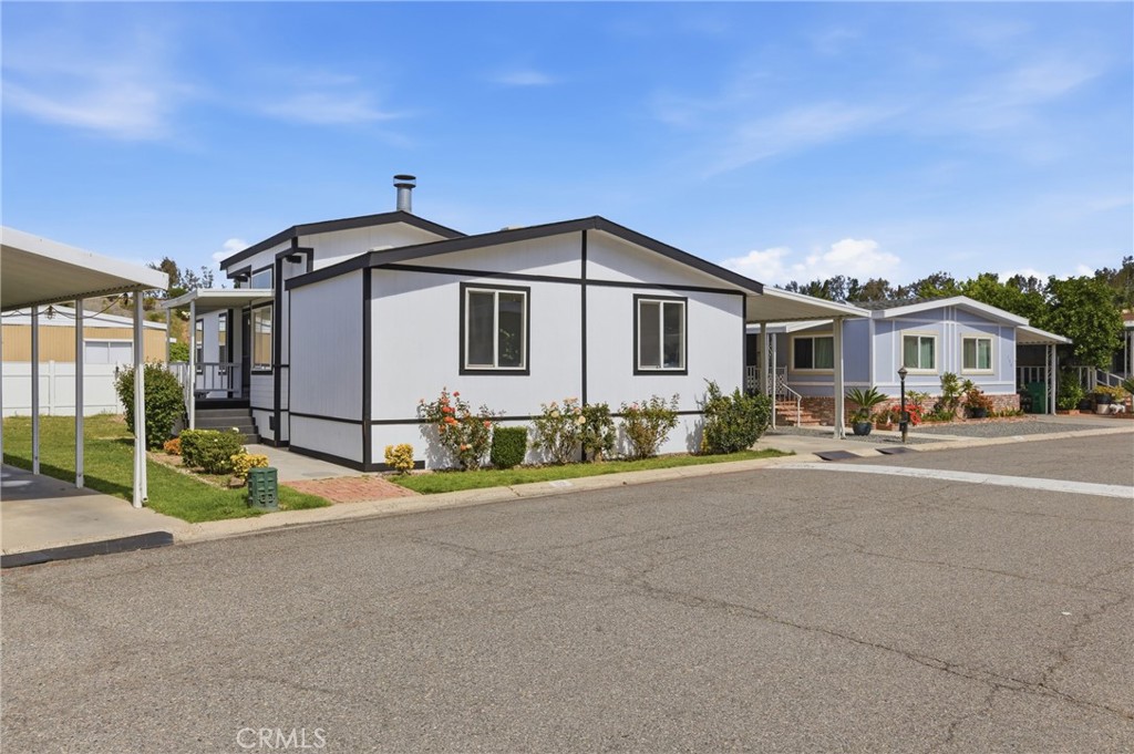 4901 Green River 153