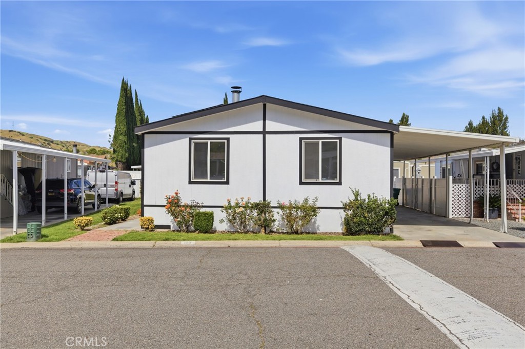 4901 Green River 153