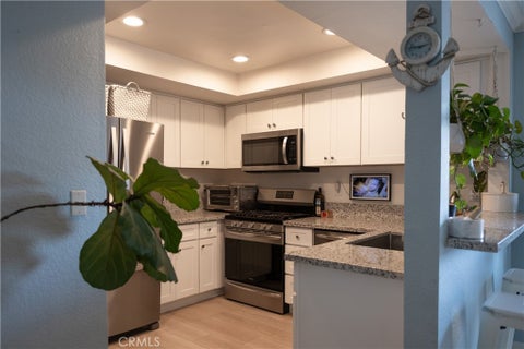 Photo of 1919 E Beverly Way, Long Beach, CA 90802 (MLS # OC26169562)