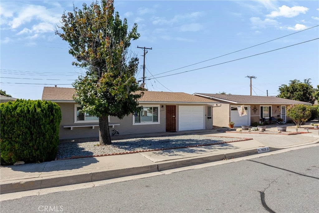 11620 Calvin Street