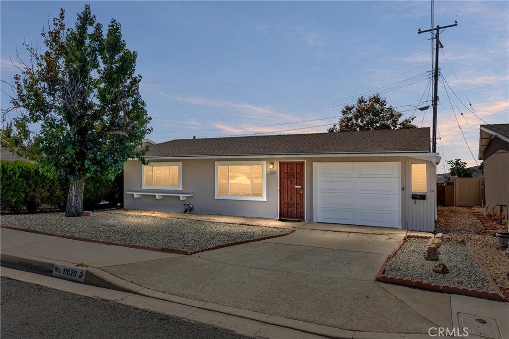 11620 Calvin Street
