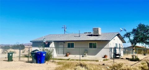 Photo of 431 Armory Rd, Barstow, CA 92311 (MLS # HD25253860)