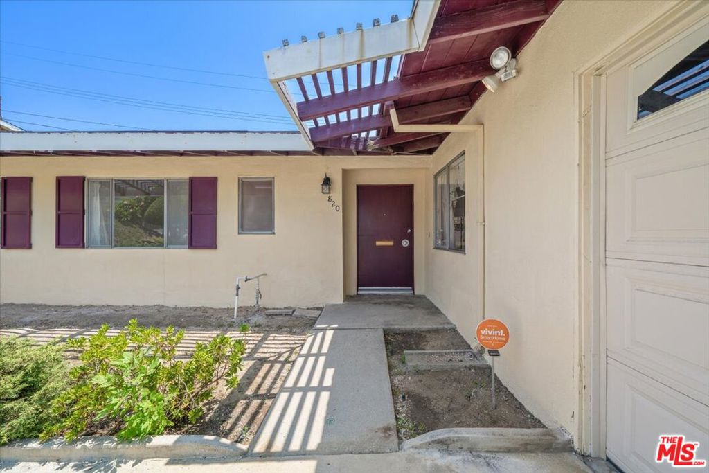 820 N 16th Street