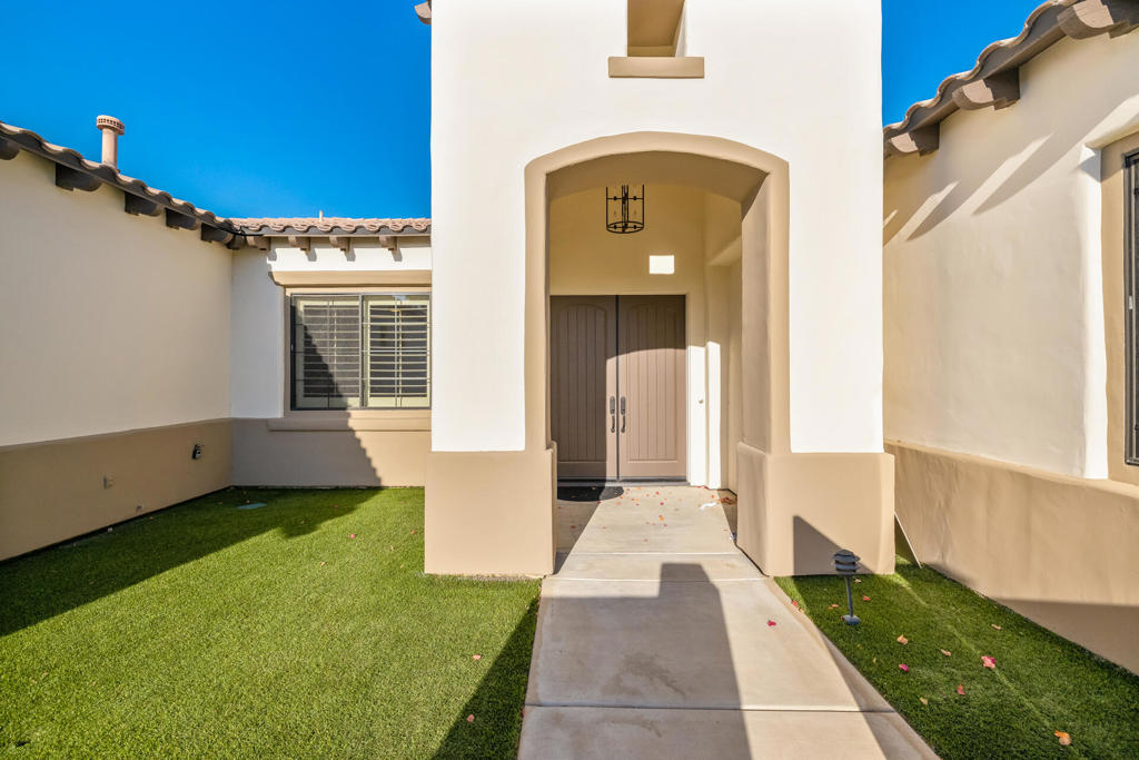 Montage at Santa Rosa - Residential