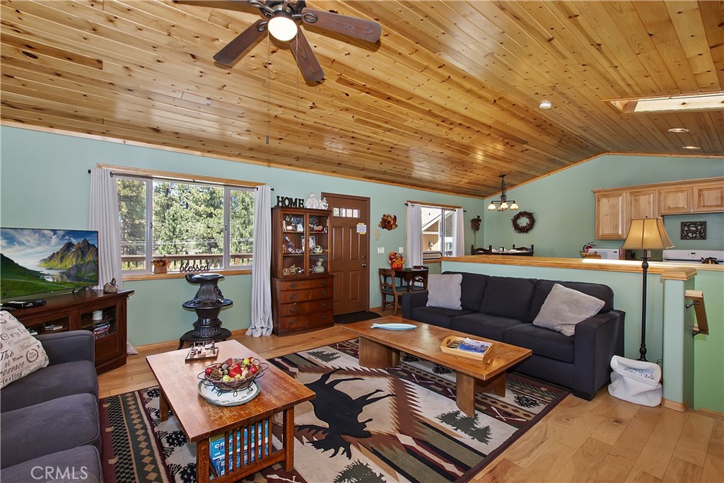 Green Valley Lake (GVLK) - Residential