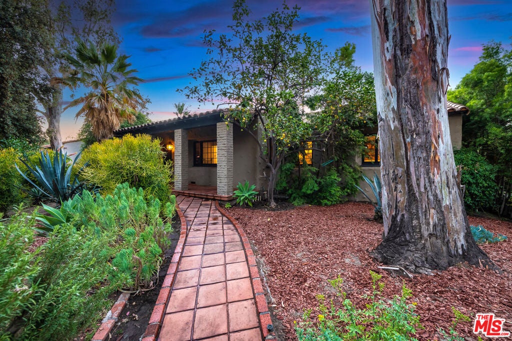 12031 Valleyheart Drive