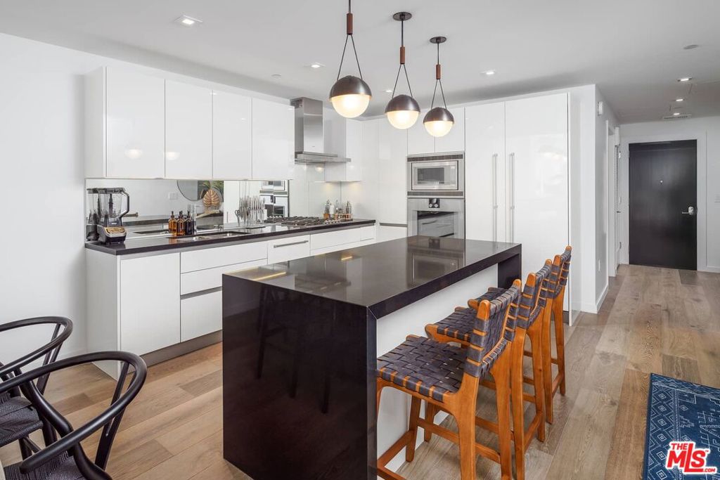 9000 W 3rd Street 211