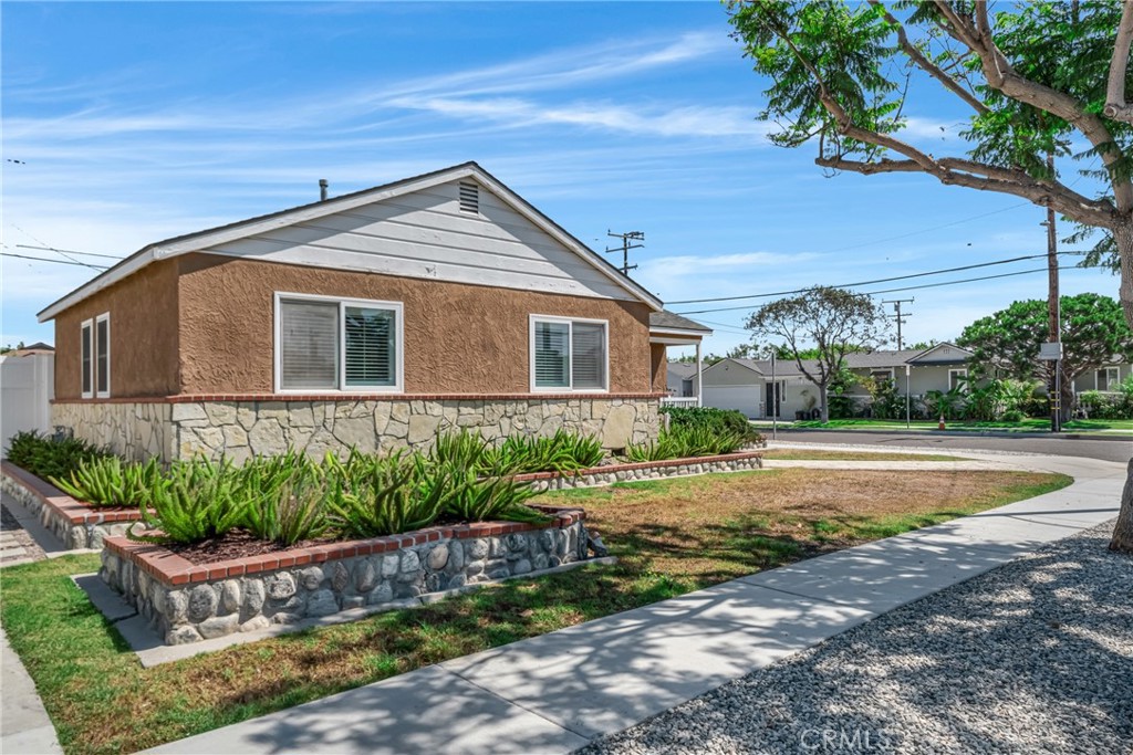 5403 W 123rd Pl.