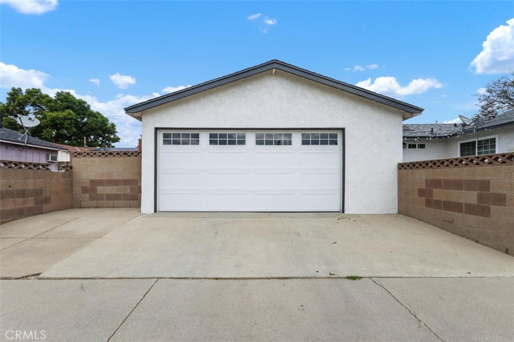 Lakewood East - Residential