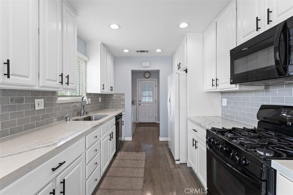 Lakewood East - Residential