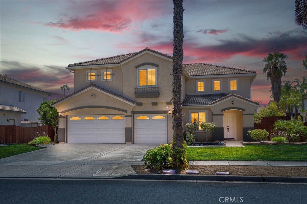 12611 Avocado Way