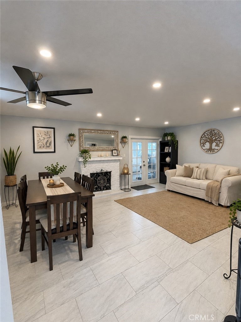 1580 W Stoneman