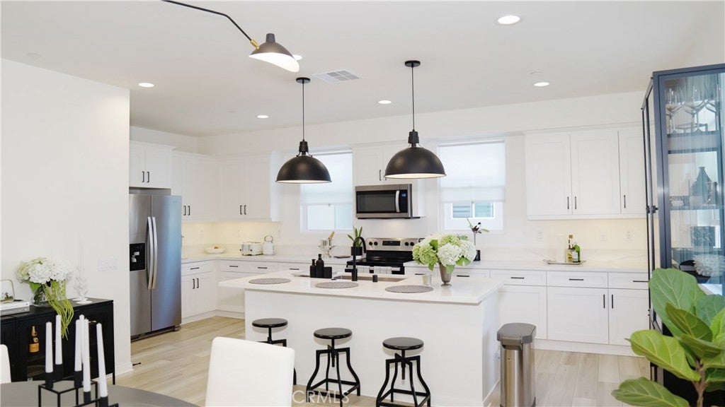 254 N Standard Avenue, Santa Ana CA 92701
