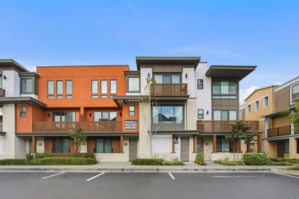 15017 Briggs Court
