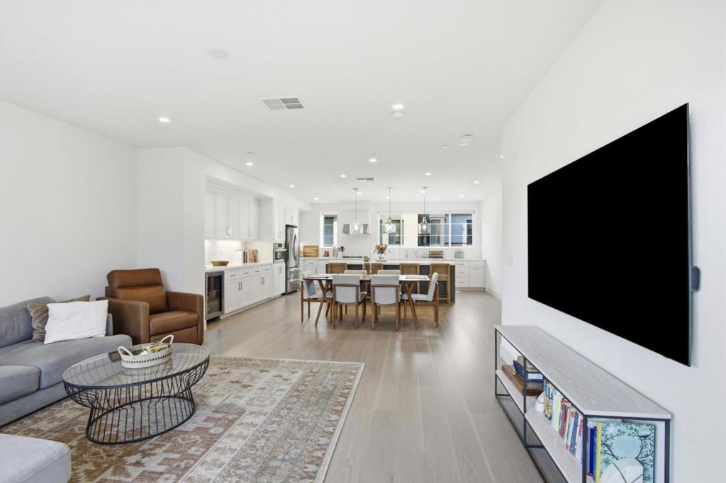 15017 Briggs Court