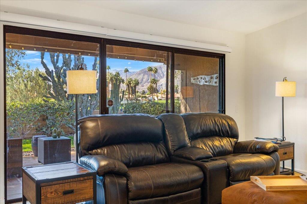 Chaparral C.C. - Residential