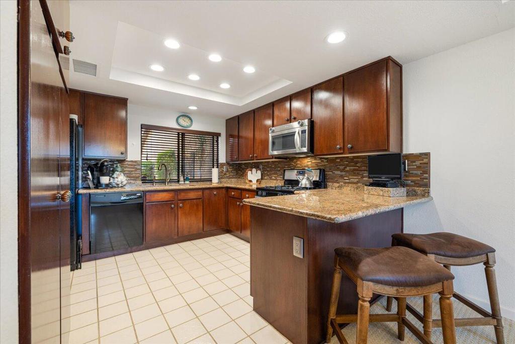Chaparral C.C. - Residential