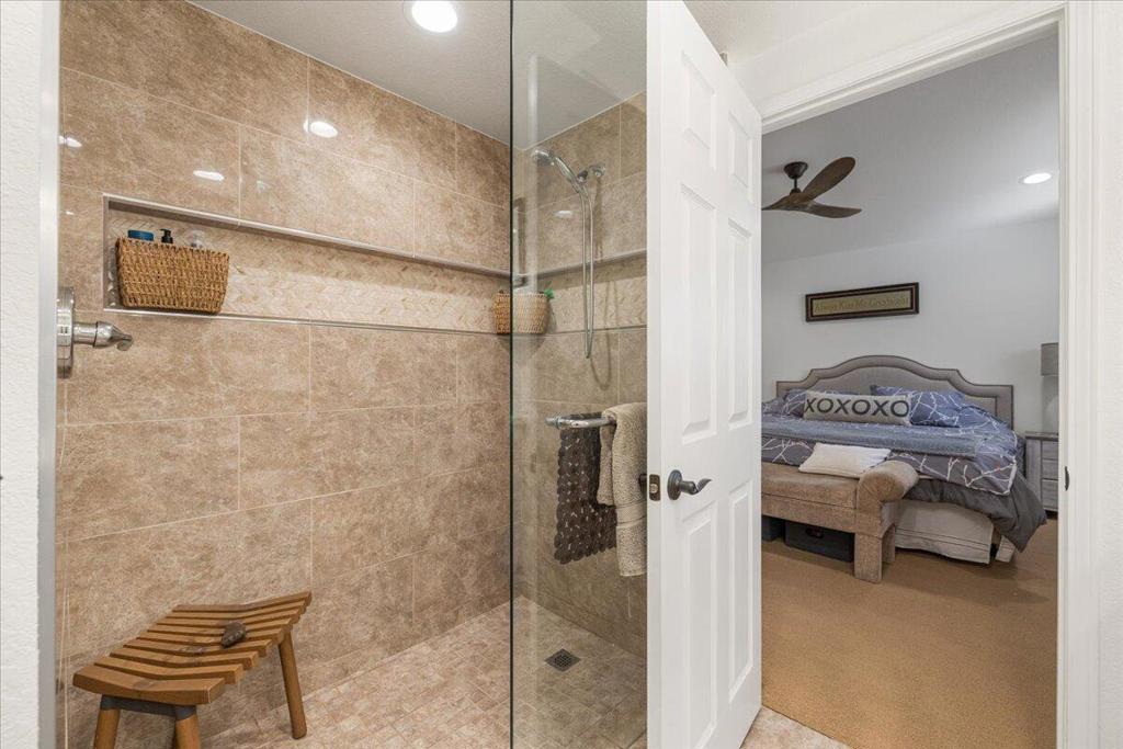Chaparral C.C. - Residential