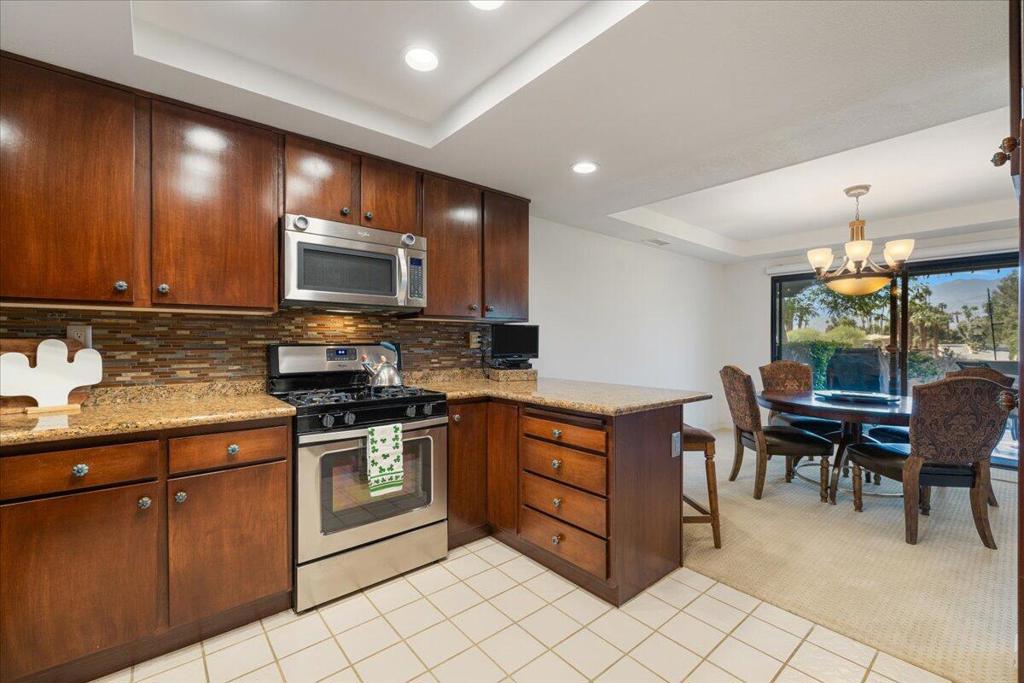Chaparral C.C. - Residential