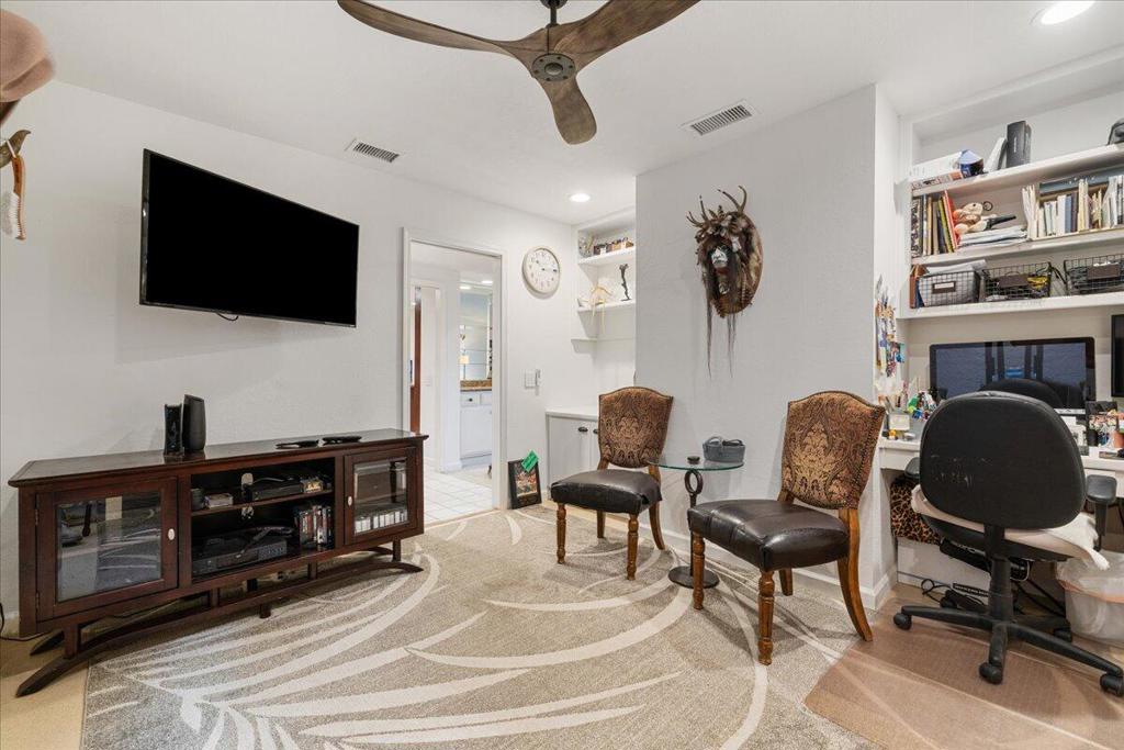 Chaparral C.C. - Residential