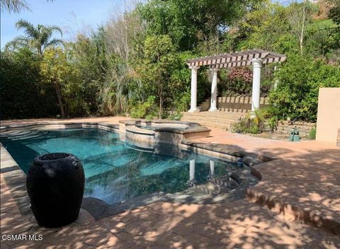 Photo of 26803 Mont Calabasas Drive, Calabasas, CA 91302 (MLS # 226002837)