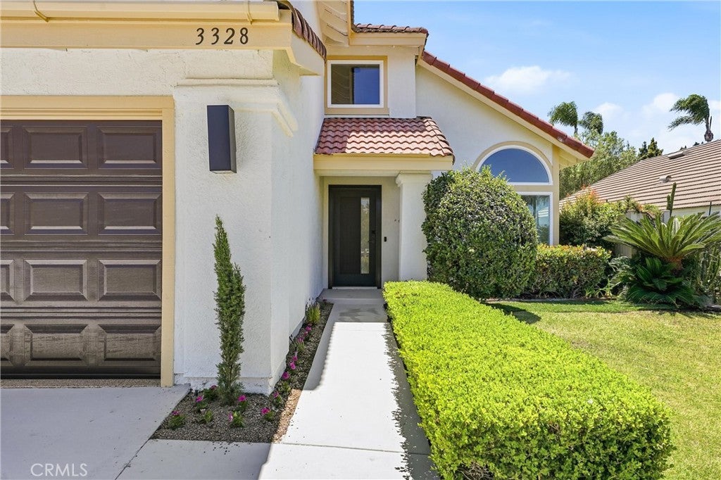 3328 Braemar Lane