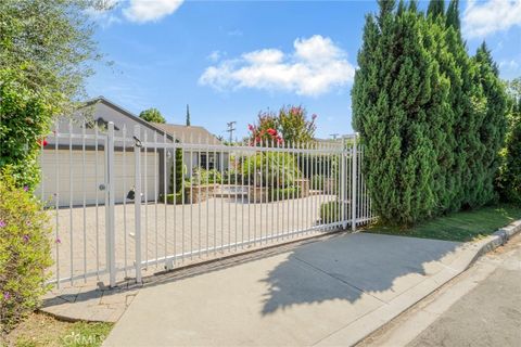 Photo of 14542 Otsego, Sherman Oaks, CA 91403 (MLS # SR25270453)