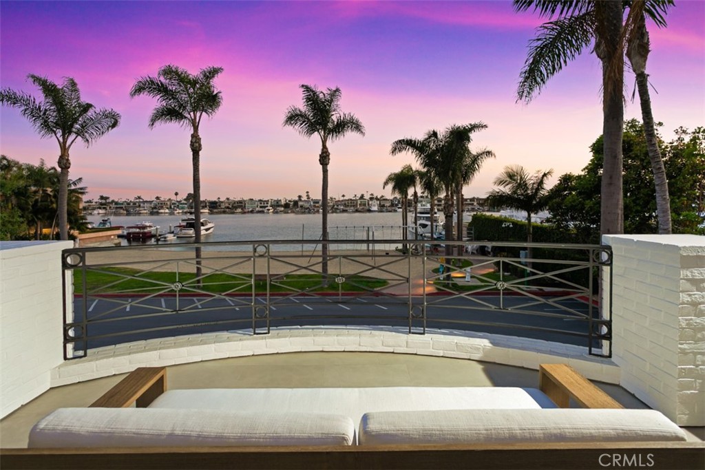 Bayshores (BSHR) - Residential Lease